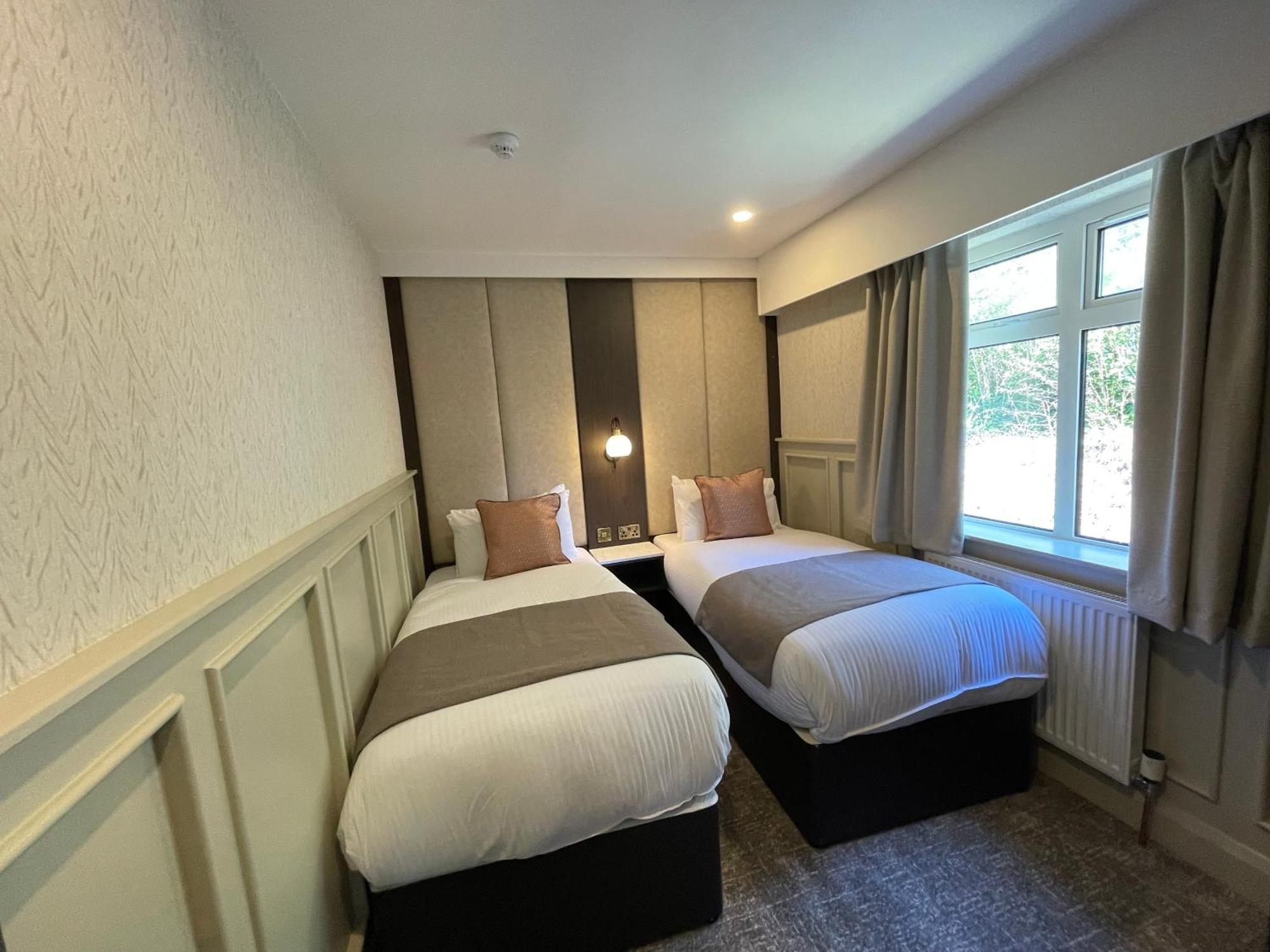 Bushtown Hotel & Spa Coleraine Extérieur photo